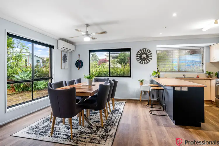4 Aquarius Road, Russell Island QLD 4184