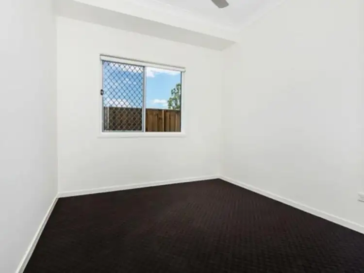 Fourth view of Homely semi-detached listing, 1/5 Catchlove Crescent, Augustine Heights QLD 4300
