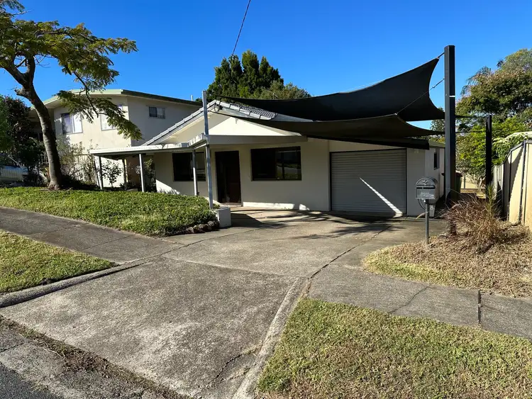 5 Kuranga Avenue, Southport QLD 4215