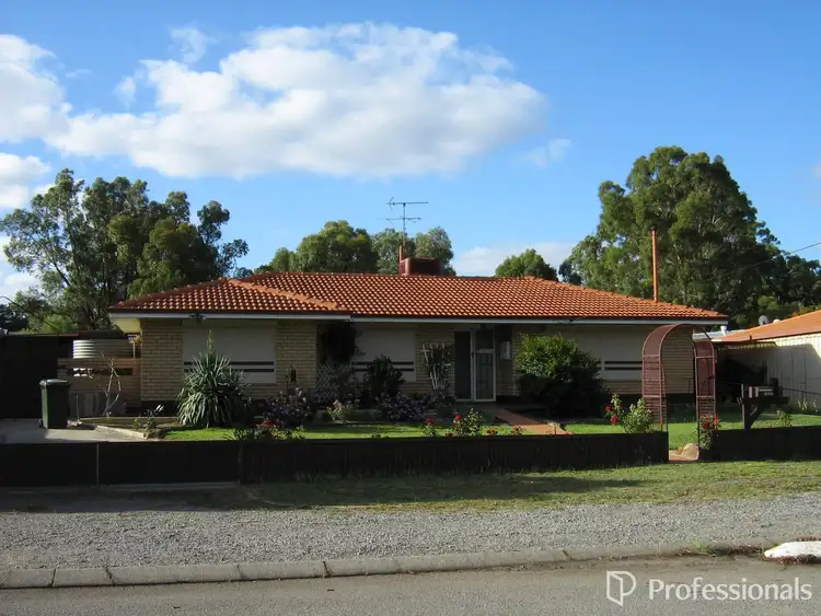 26 Harewood Street, Forrestfield WA 6058