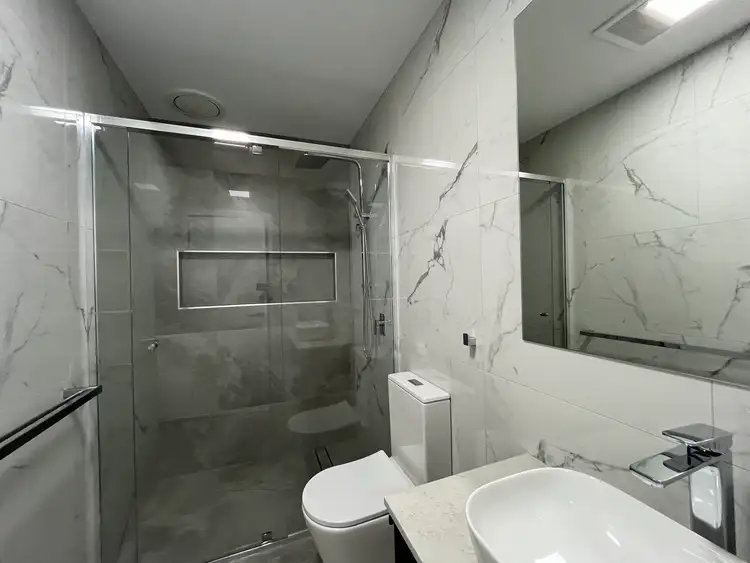 Fifth view of Homely townhouse listing, 2/17 Buckworth Street, Kialla VIC 3631
