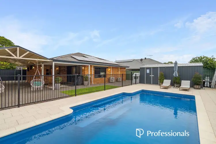 49 Bruce Road, Wattle Grove WA 6107