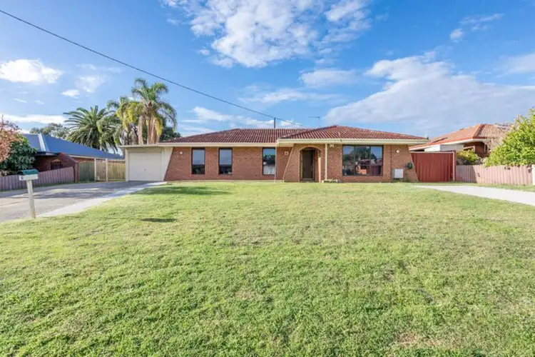 Main view of Homely house listing, 6 Wimmera Place, Huntingdale WA 6110
