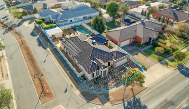 73 Pine Road, Shepparton VIC 3630