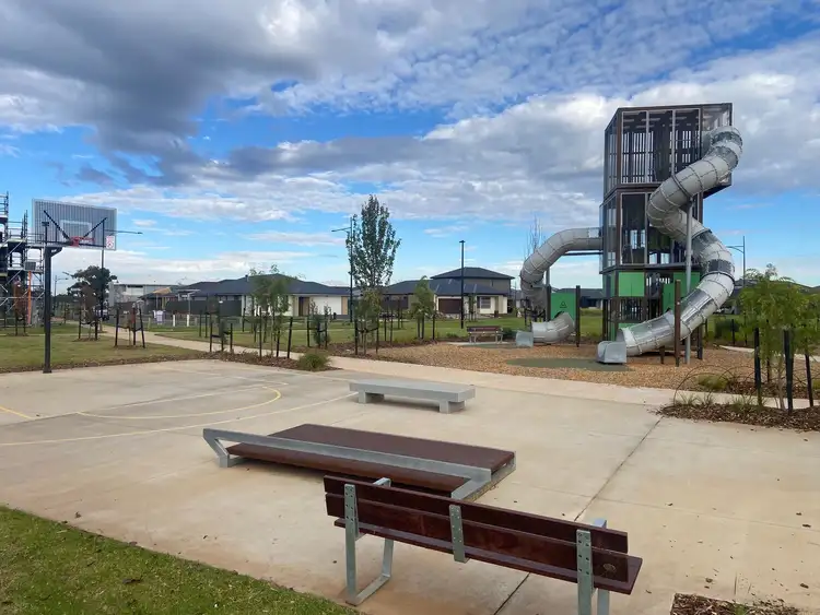 Second view of Homely house listing, 28 Southlands Loop, Strathtulloh VIC 3338