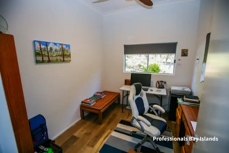 Fourth view of Homely house listing, 2 Waterside Drive, Macleay Island QLD 4184