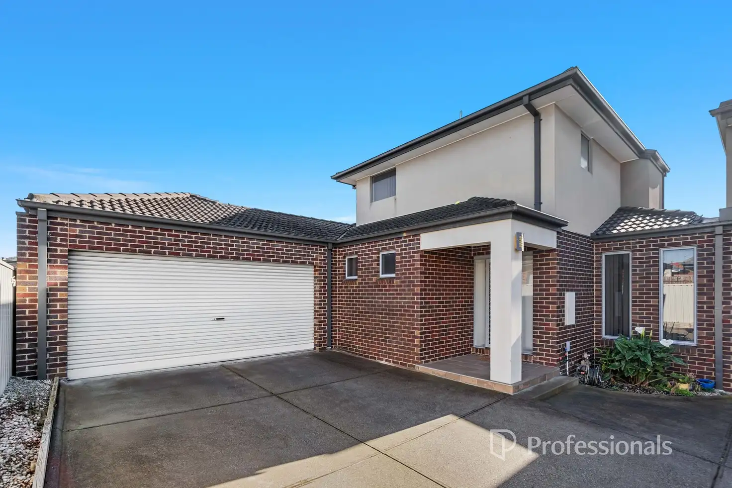 Main view of Homely townhouse listing, 3/5 Normanby Street, Sydenham VIC 3037