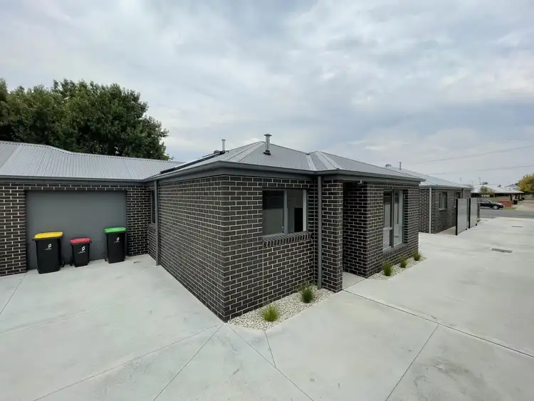 Main view of Homely unit listing, 2/121 Sobraon Street, Shepparton VIC 3630