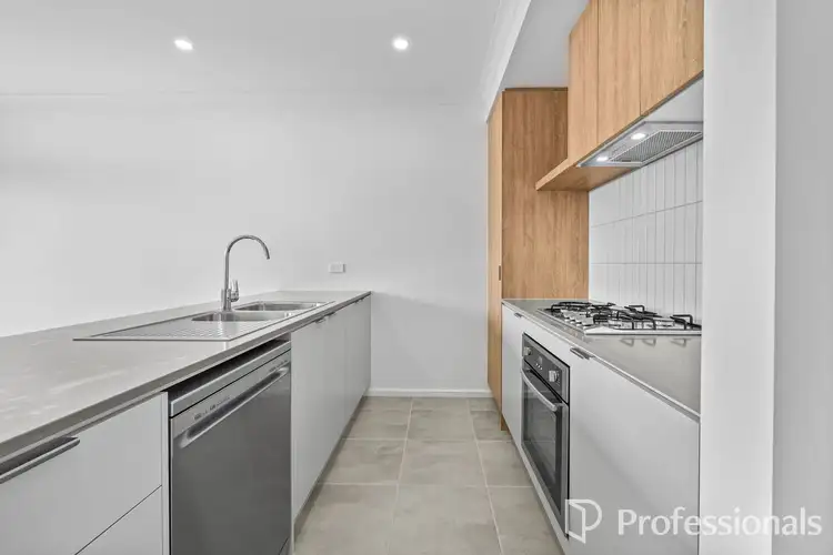 Fifth view of Homely townhouse listing, 34 Stevo Way, Fraser Rise VIC 3336