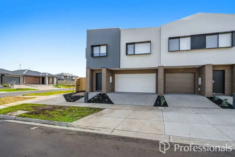 Main view of Homely townhouse listing, 38 Stevo Way, Fraser Rise VIC 3336