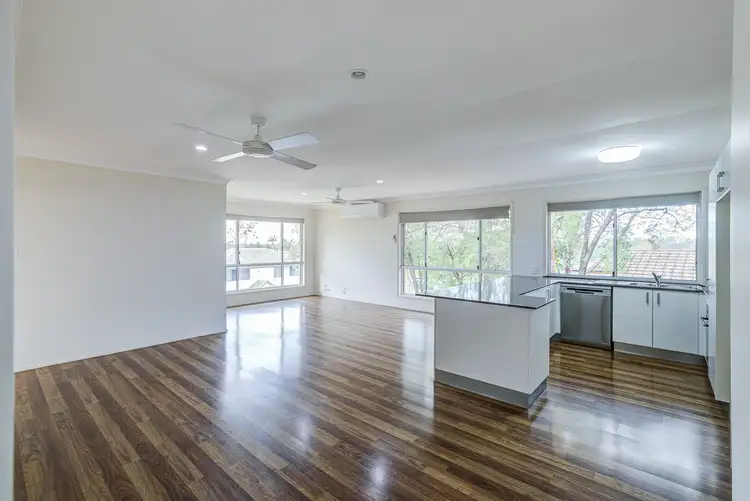 Fifth view of Homely semi-detached listing, 1/16 Bathurst Court, Helensvale QLD 4212