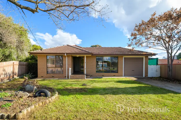 Second view of Homely house listing, 11 Sinnett Court, West Wodonga VIC 3690