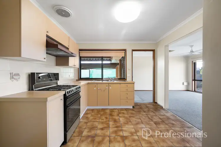 Fourth view of Homely house listing, 11 Sinnett Court, West Wodonga VIC 3690