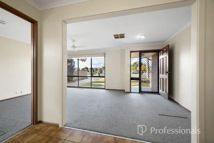 Fifth view of Homely house listing, 11 Sinnett Court, West Wodonga VIC 3690