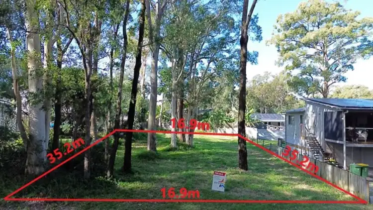 8 Brolga Street, Macleay Island QLD 4184