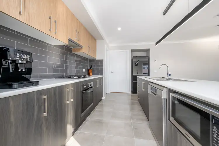 Fourth view of Homely house listing, 27 Mallacoota Drive, Kialla VIC 3631
