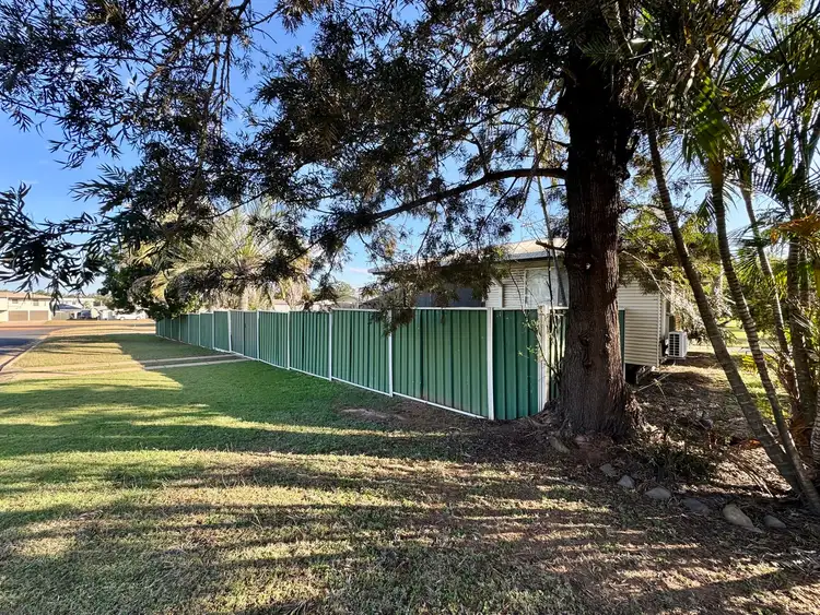 1 SINNOTT Court, Moranbah QLD 4744