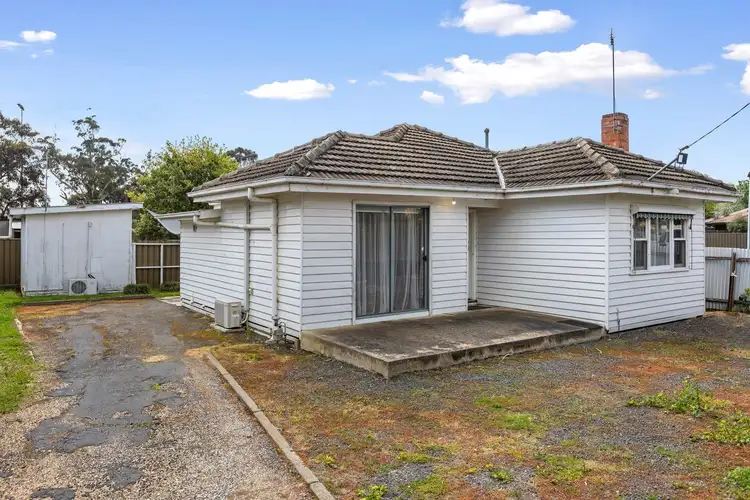 21 Glencoe Street, Kennington VIC 3550
