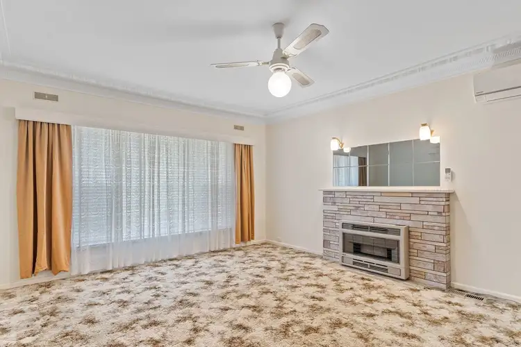 Fifth view of Homely house listing, 12 Ewing Court, Flora Hill VIC 3550