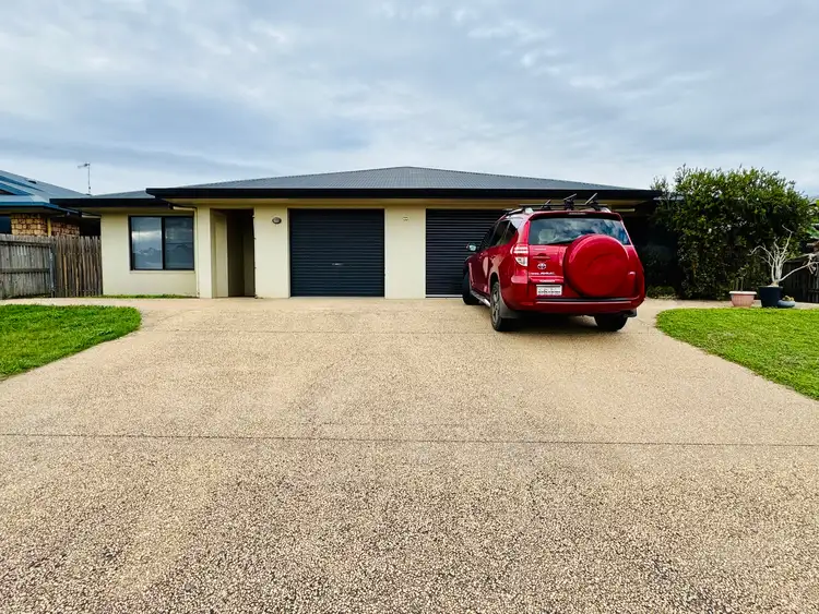 56a & b GROSVENOR Drive, Moranbah QLD 4744