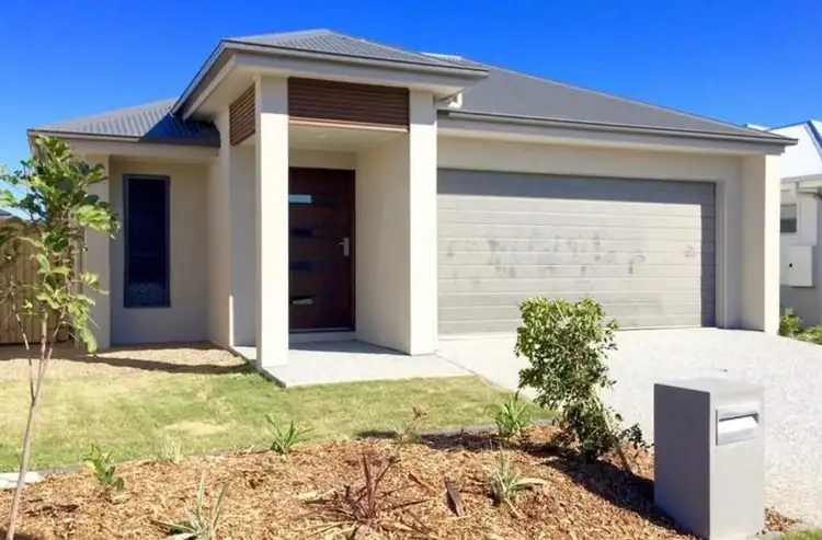 6 Keelson Crescent, Hope Island QLD 4212