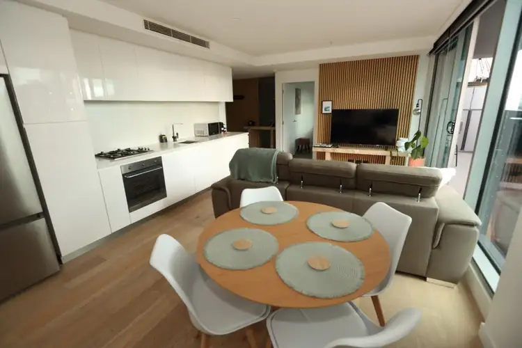 42-48 Balston Street