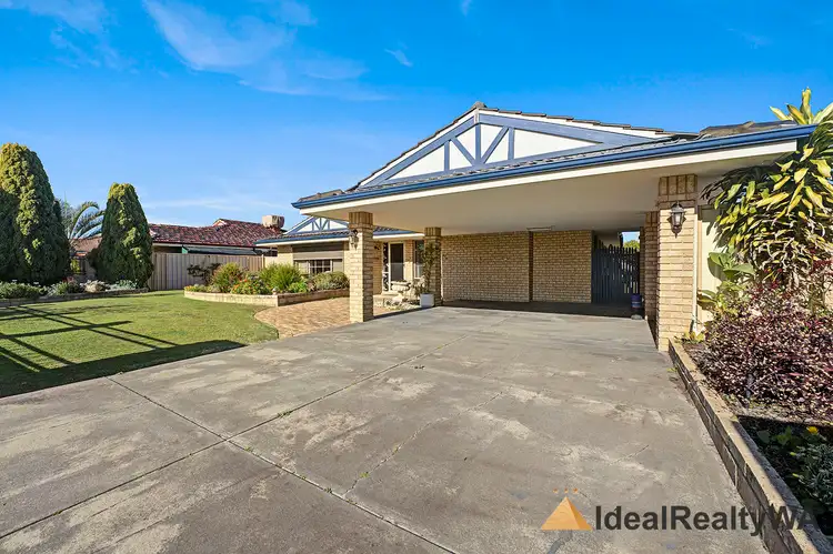 Third view of Homely house listing, 6 Redheart Drive, Thornlie WA 6108
