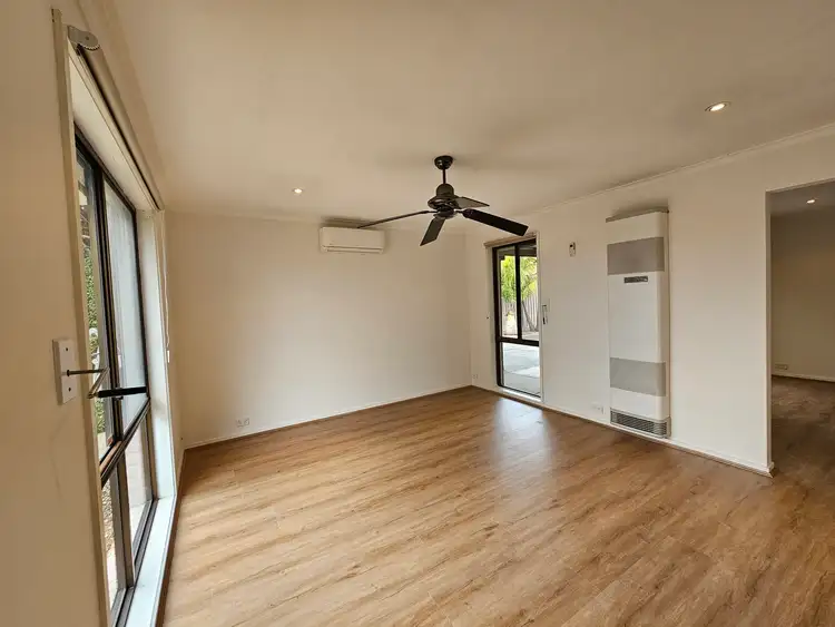 Fourth view of Homely house listing, 14 Currunghi Court, St Albans VIC 3021