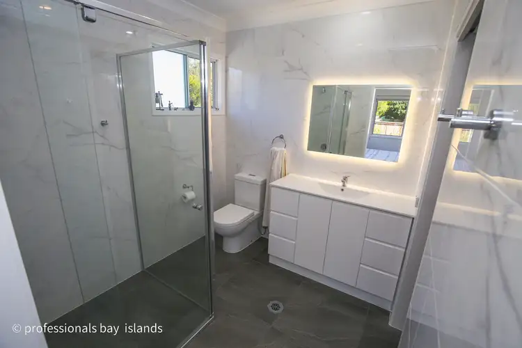 Fifth view of Homely house listing, 19-21 Wake Street, Macleay Island QLD 4184