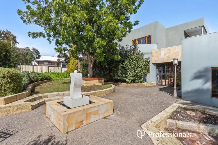 4 Trafalgar Court, Lesmurdie WA 6076
