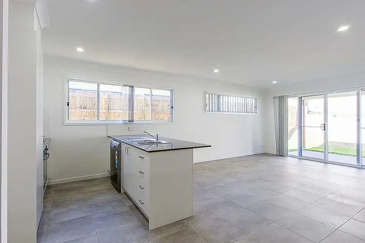 Second view of Homely house listing, 33 Dysart Drive, Holmview QLD 4207