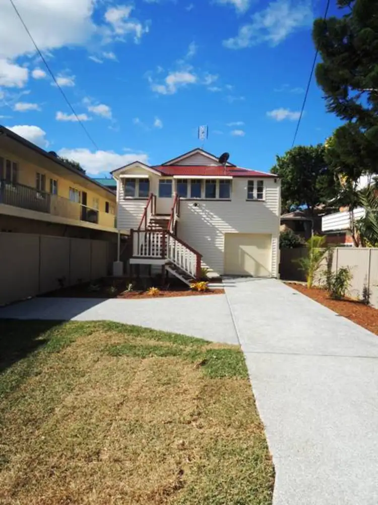 3 Little Norman Street, Southport QLD 4215