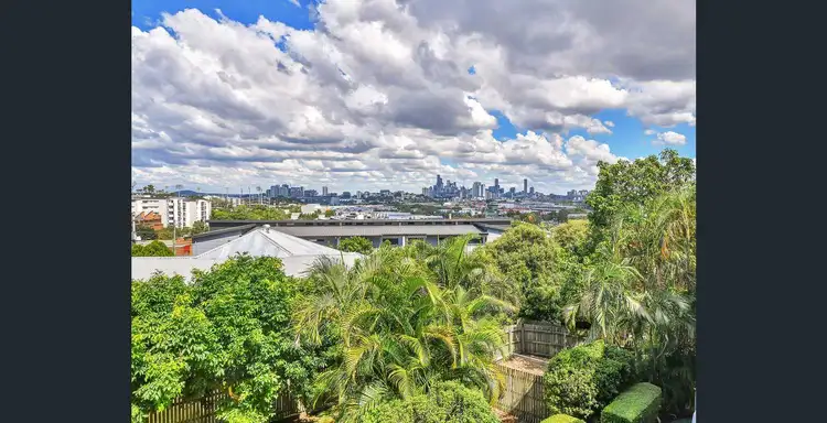 4/25 Whytecliffe Street, Albion QLD 4010