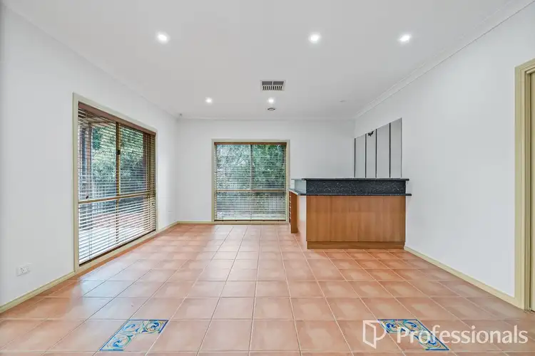 Fifth view of Homely house listing, 17 Emerald Court, Caroline Springs VIC 3023