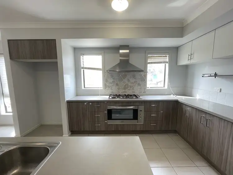 38 Ashcroft Avenue, Williams Landing VIC 3027