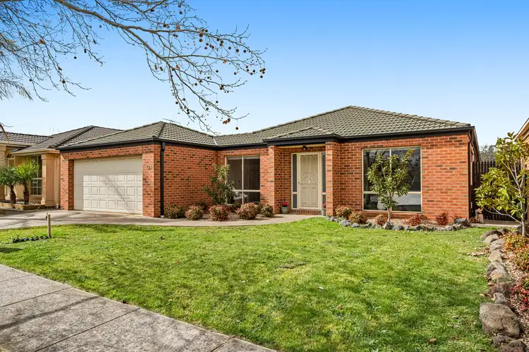 12 Hillview Court, Hillside VIC 3037