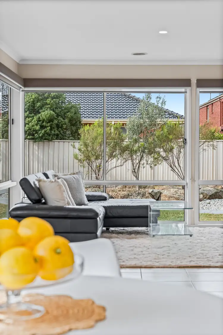 Sixth view of Homely house listing, 12 Hillview Court, Hillside VIC 3037