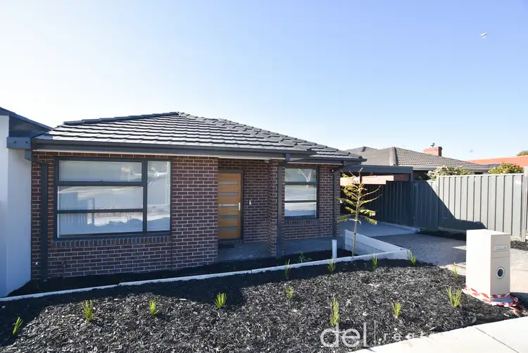 2b Haverstock Hill Close, Endeavour Hills VIC 3802