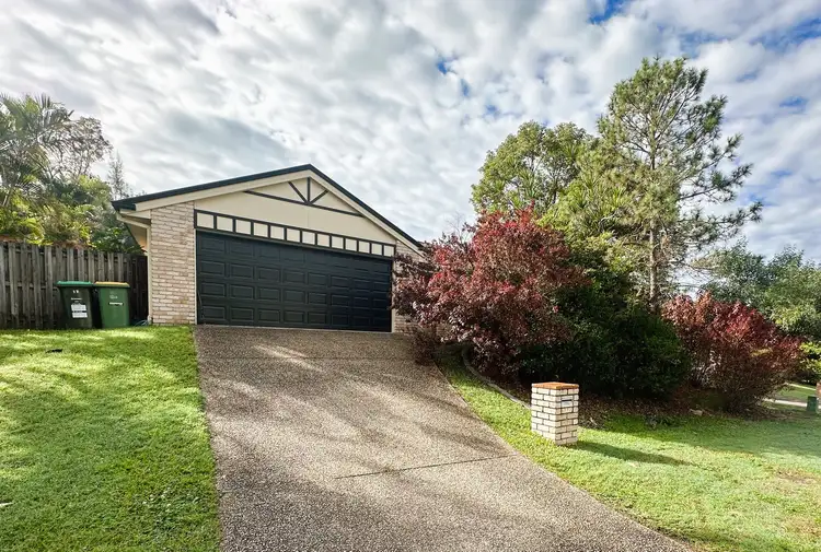 17 Matzia Avenue, Pacific Pines QLD 4211