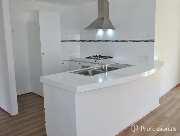 56 Fennell Crescent, Wattle Grove WA 6107