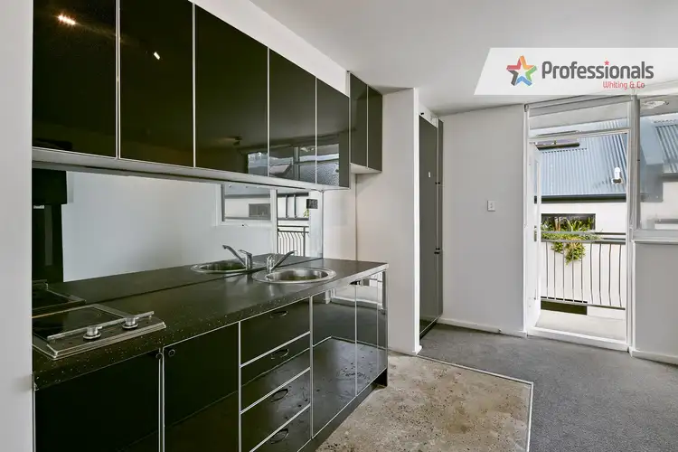 Third view of Homely studio listing, 42/92 Grey Street, St Kilda VIC 3182