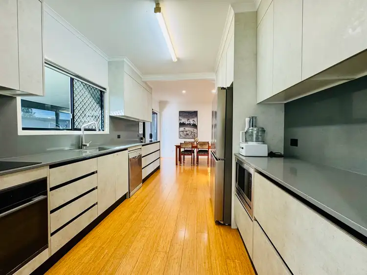 1 HART Court, Moranbah QLD 4744