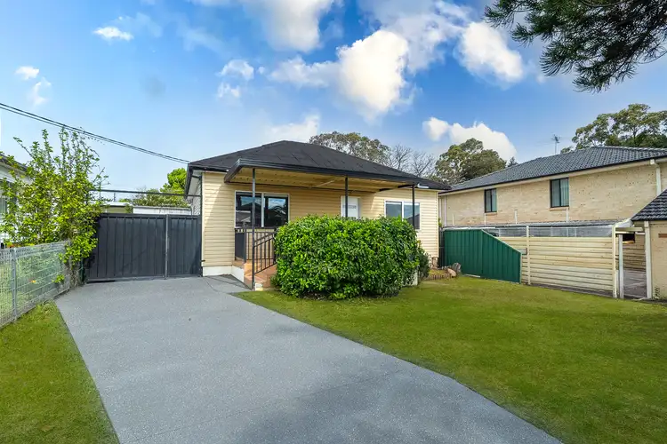 16 Cutcliffe Avenue, Regents Park NSW 2143