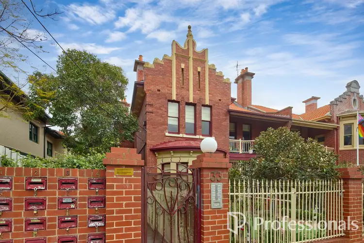 2/33 Grey Street, St Kilda VIC 3182