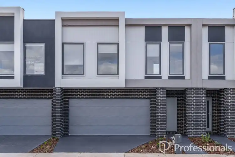 9 Ivanhoe Avenue, Fraser Rise VIC 3336