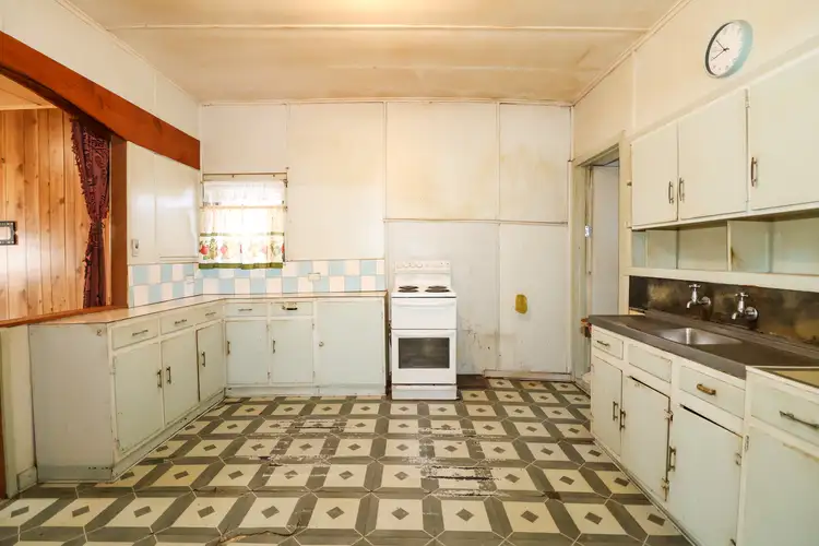 Seventh view of Homely house listing, 160 Murlong Street, Swan Hill VIC 3585