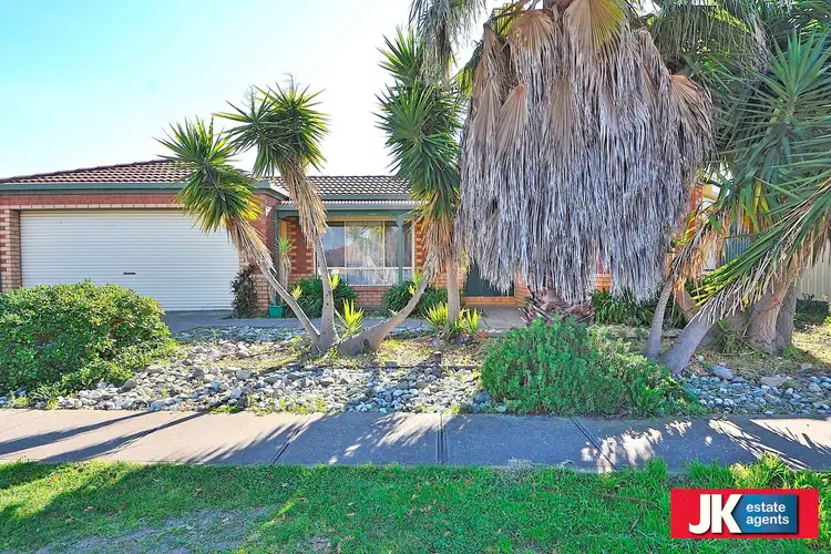 4 Toulouse Crescent, Hoppers Crossing VIC 3029