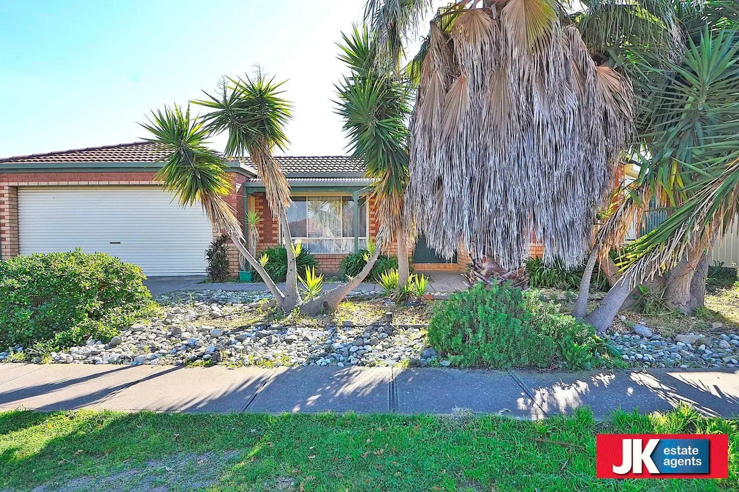 Main view of Homely house listing, 4 Toulouse Crescent, Hoppers Crossing VIC 3029