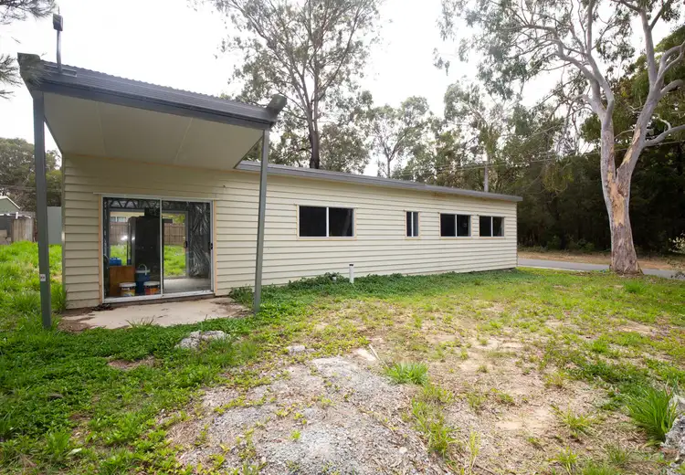 1 Parakeet Street