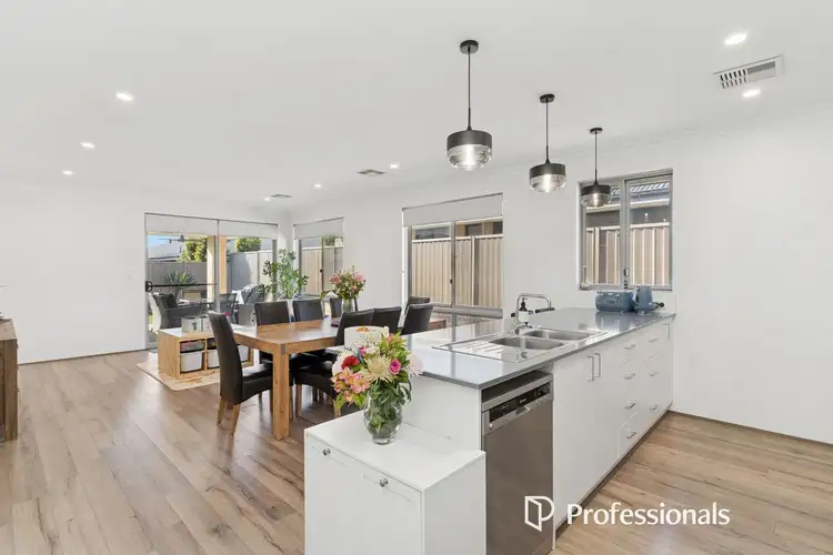 13 Canopy Circuit, Forrestfield WA 6058